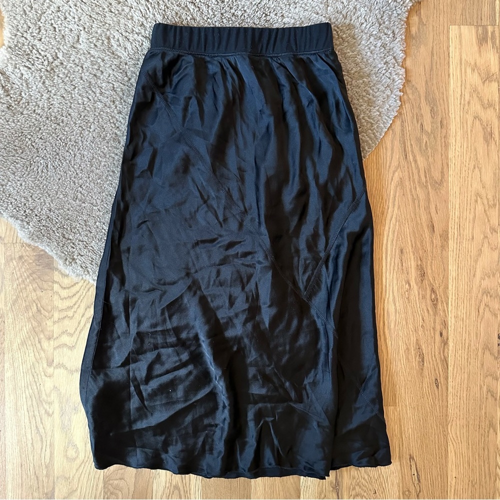 ATM 100% Silk Bias Cut Black Midi Skirt Sz XS